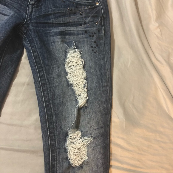 Jeans - Picture 3 of 5